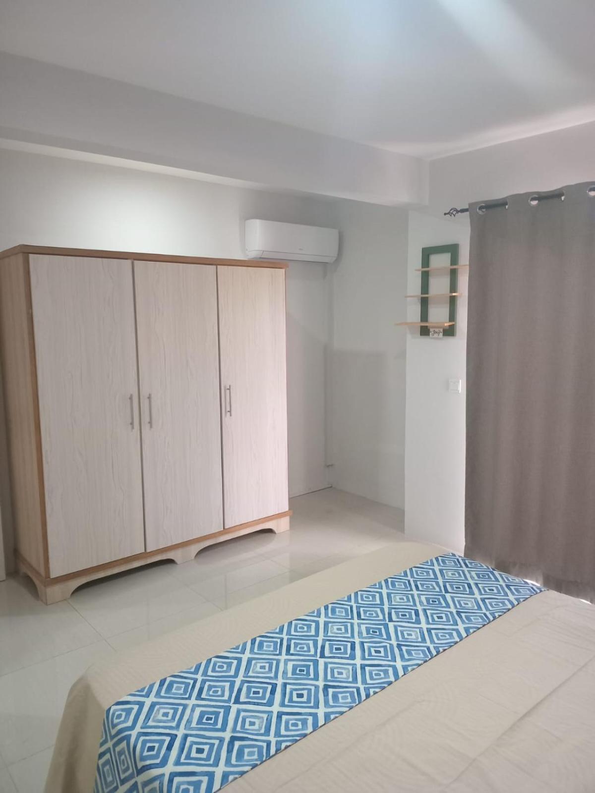 Noah Apartment *